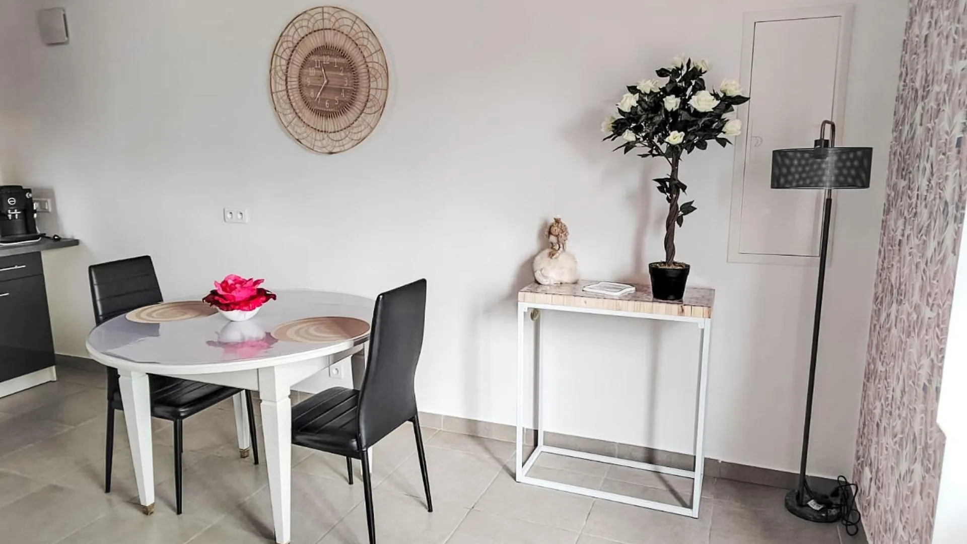 Plozévet Apartment Ty Roz By Interhome