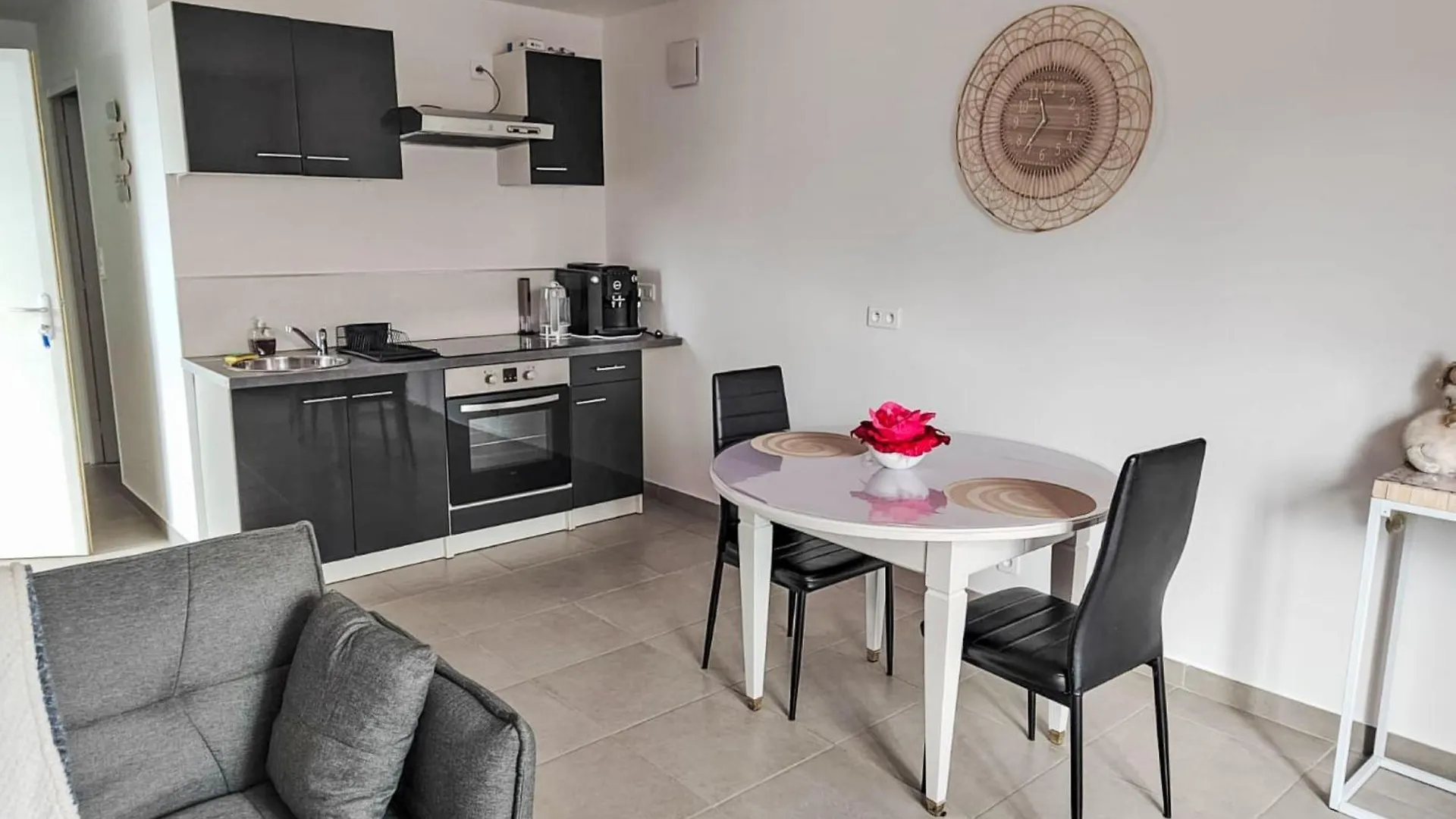 Apartment Ty Roz By Interhome Plozévet